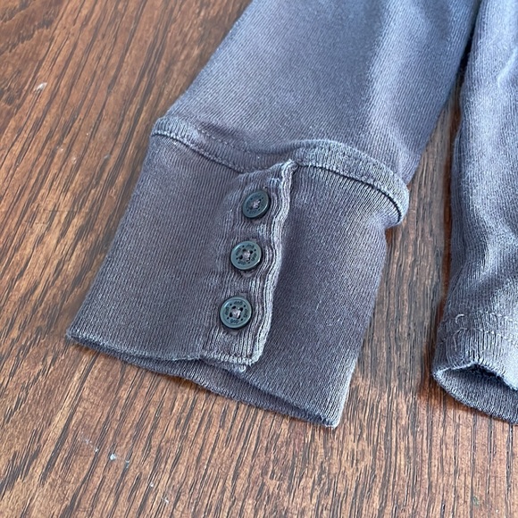 Brown gap shirt - Picture 3 of 4